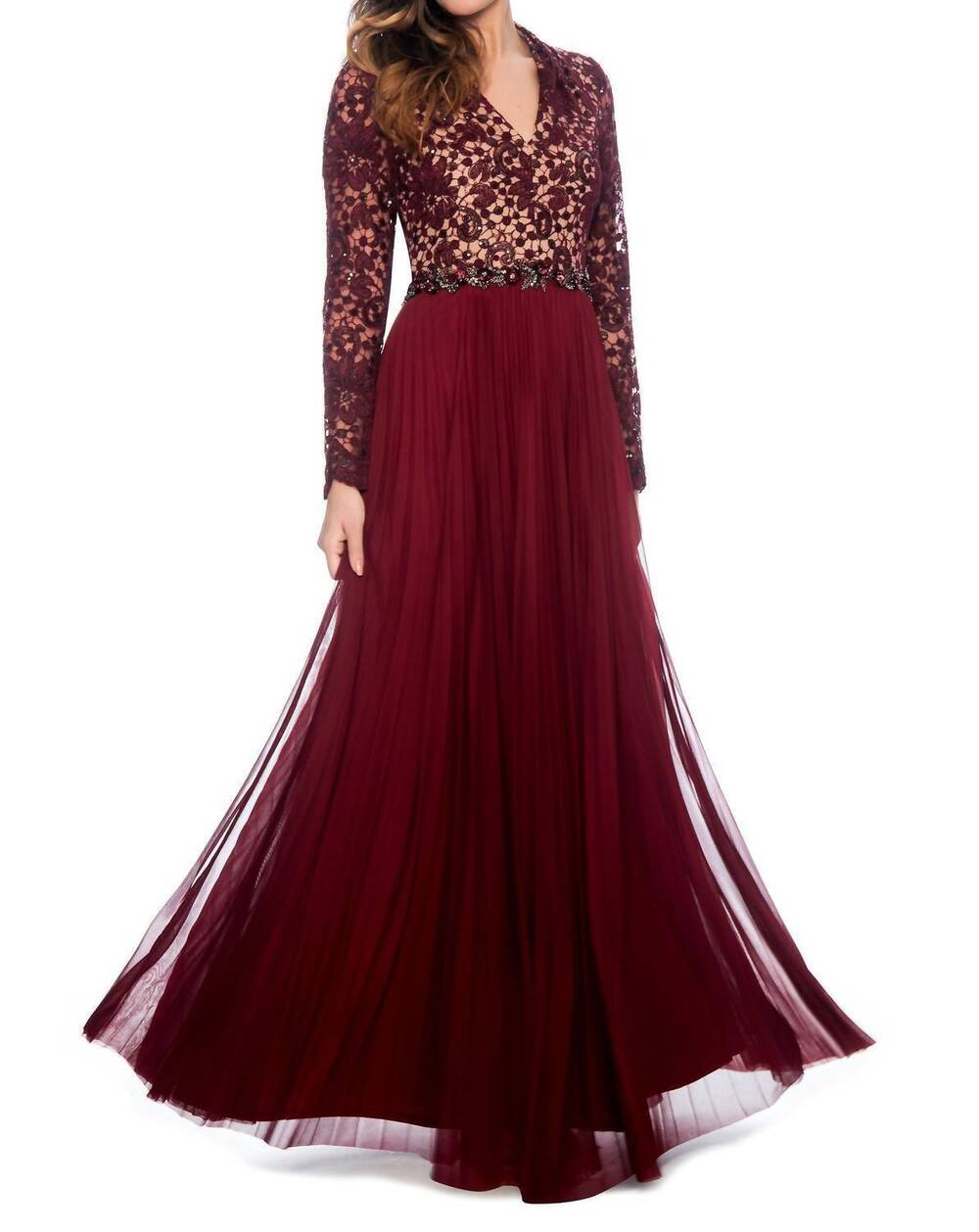 NEW DECODE 1.8 3/4 sleeve lacey top gown in burgundy